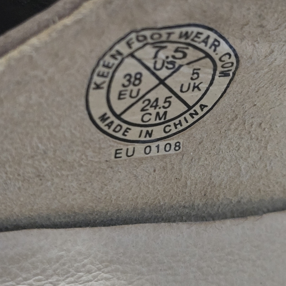 Keen Brown Mary Jane Flats - Picture 2 of 12